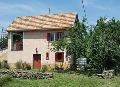 Előtte